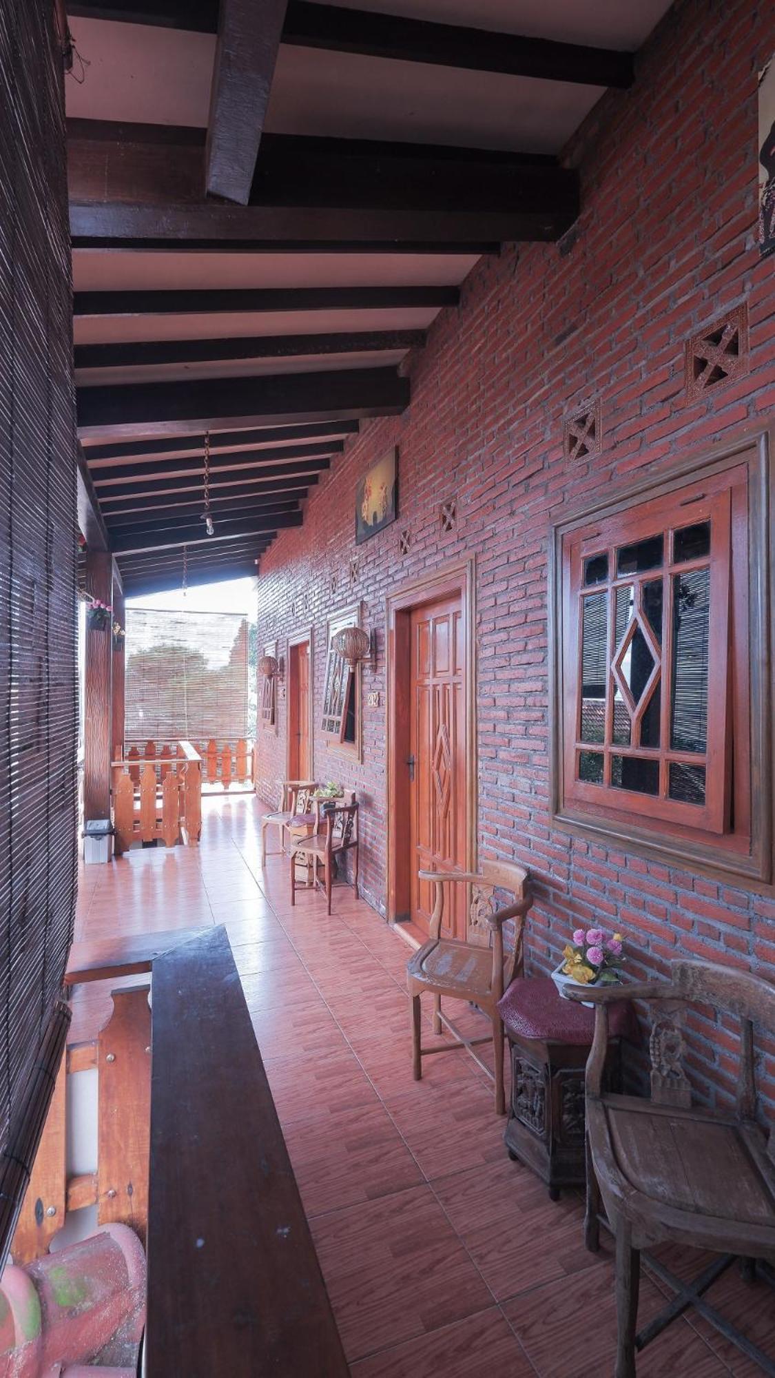 Marry Ind Gunung Kawi Guest House Malang Bumirejo 外观 照片