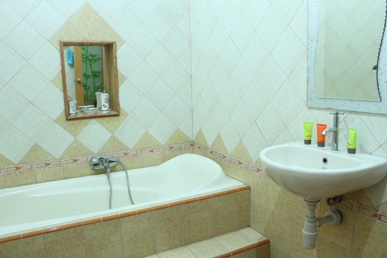 Marry Ind Gunung Kawi Guest House Malang Bumirejo 外观 照片